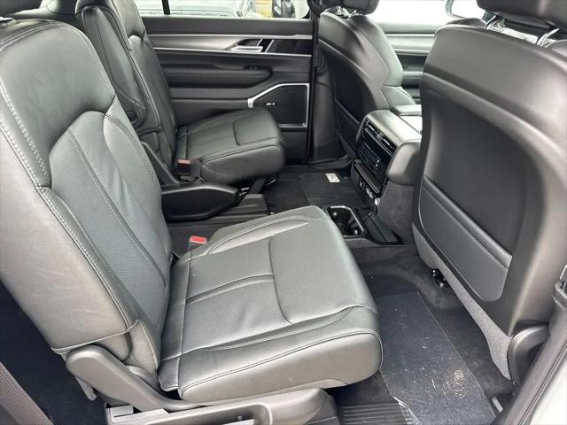2026 Jeep Grand Wagoneer Limited Altitude 4x4