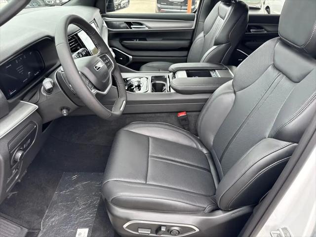 2026 Jeep Grand Wagoneer Limited Altitude 4x4