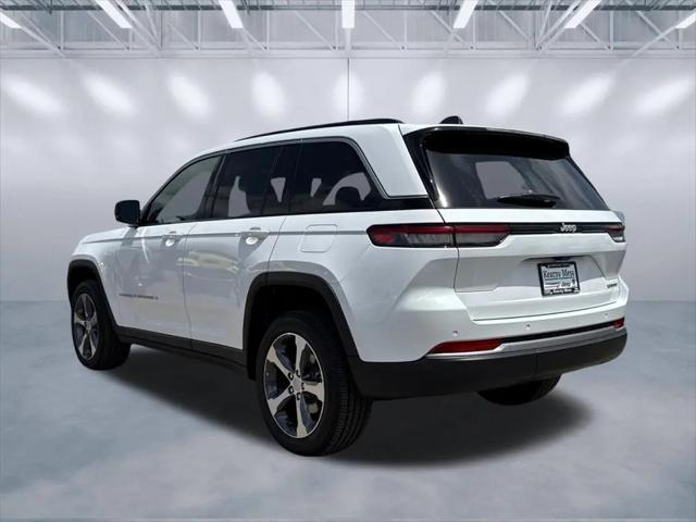 2026 Jeep Grand Cherokee Limited 4x2