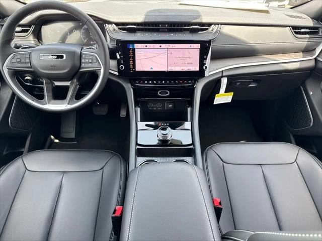 2026 Jeep Grand Cherokee Limited 4x2