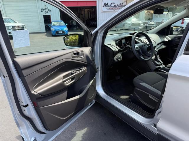 2016 Ford Escape S