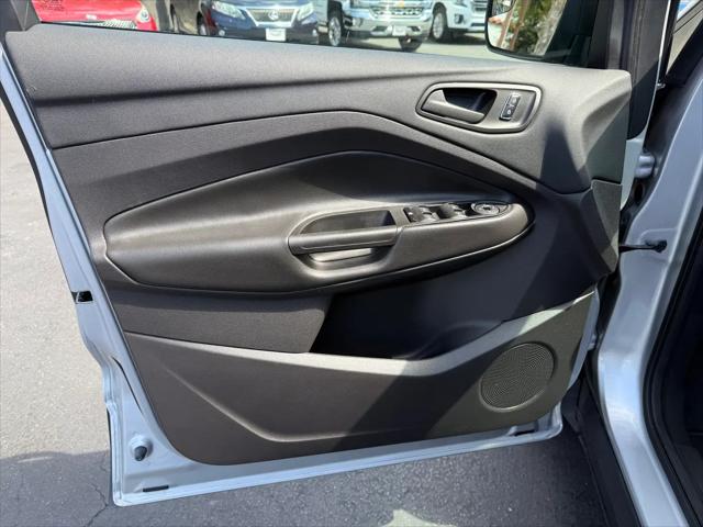 2016 Ford Escape S