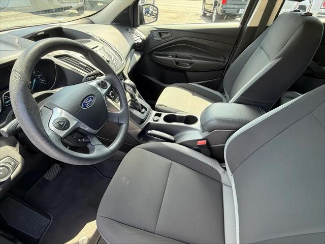 2016 Ford Escape S