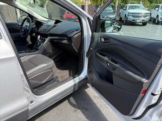 2016 Ford Escape S