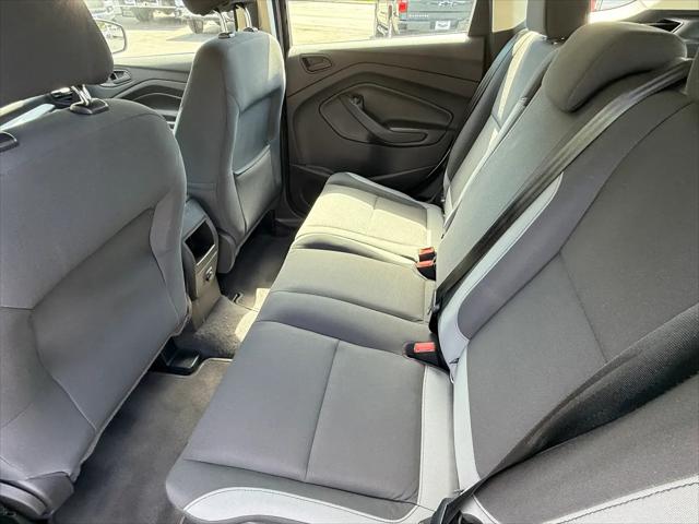 2016 Ford Escape S