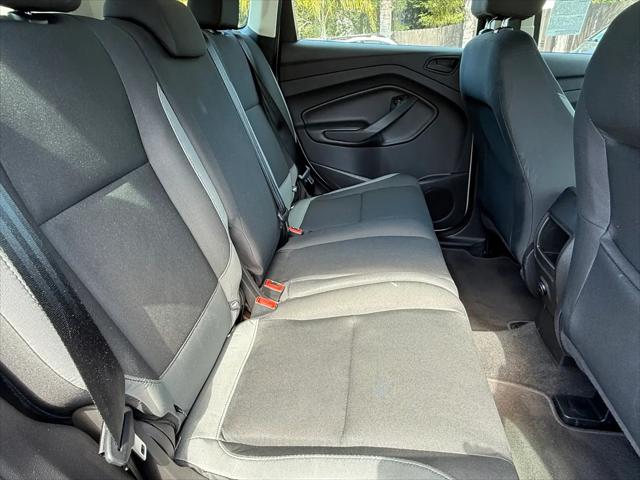 2016 Ford Escape S
