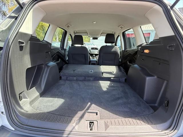 2016 Ford Escape S