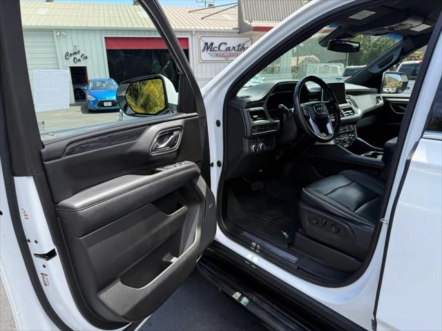 2023 GMC Yukon XL 4WD SLT