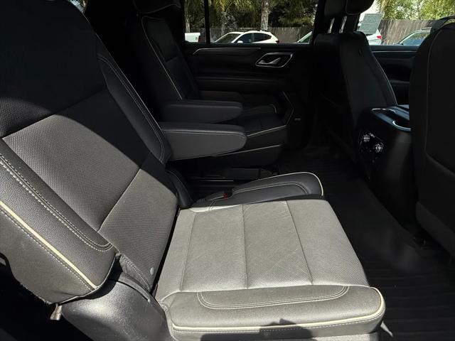 2023 GMC Yukon XL 4WD SLT