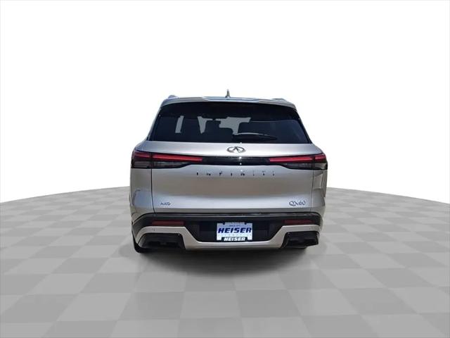 2024 INFINITI QX60 LUXE AWD