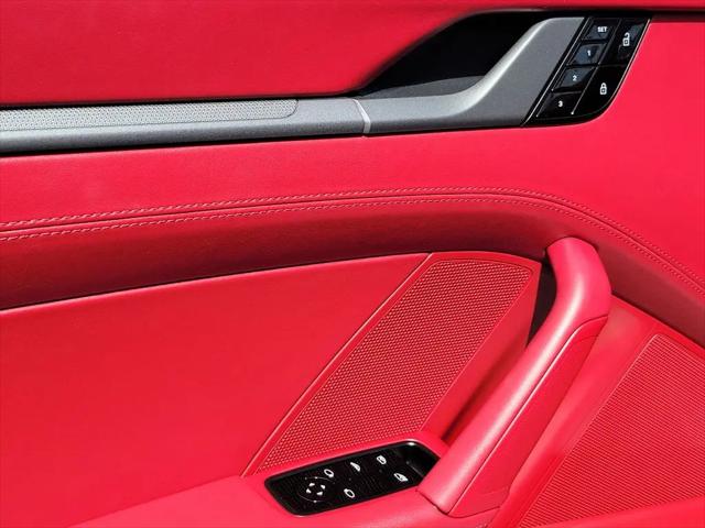 2021 Porsche 911 Carrera Cabriolet