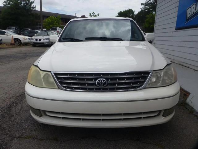2004 Toyota Avalon XL