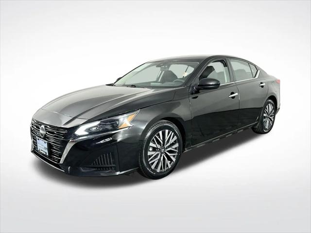 2023 Nissan Altima SV FWD
