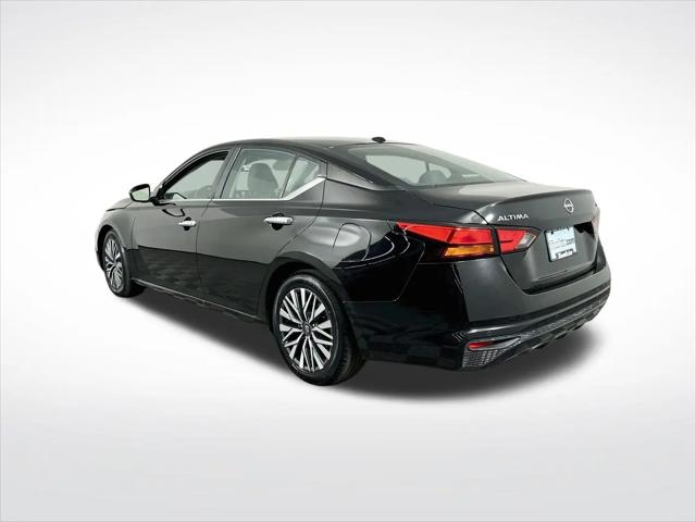 2023 Nissan Altima SV FWD