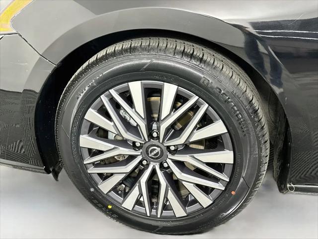2023 Nissan Altima SV FWD