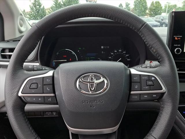 2025 Toyota Sienna XLE