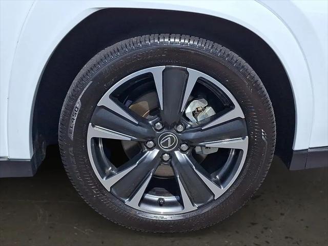 2026 Lexus 300 Premium AWD