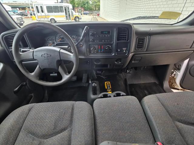 2004 Chevrolet Silverado 3500 Work Truck