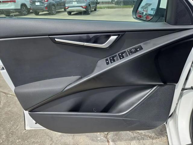 2025 Kia Niro LX