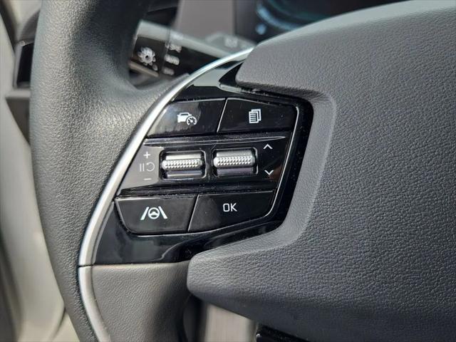 2025 Kia Niro LX