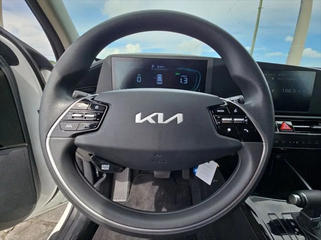 2025 Kia Niro LX