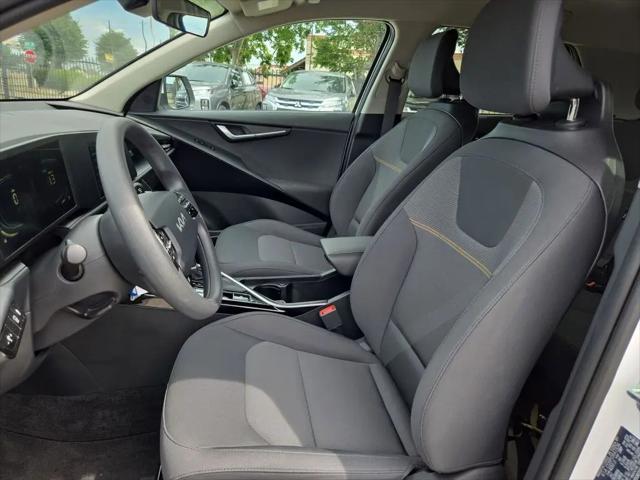 2025 Kia Niro LX
