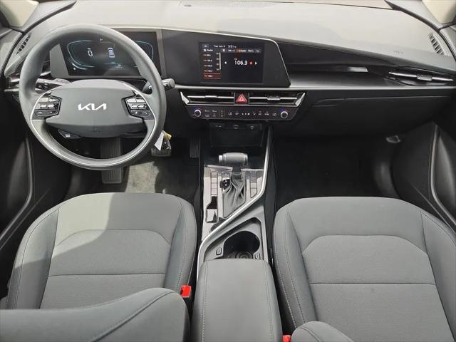2025 Kia Niro LX