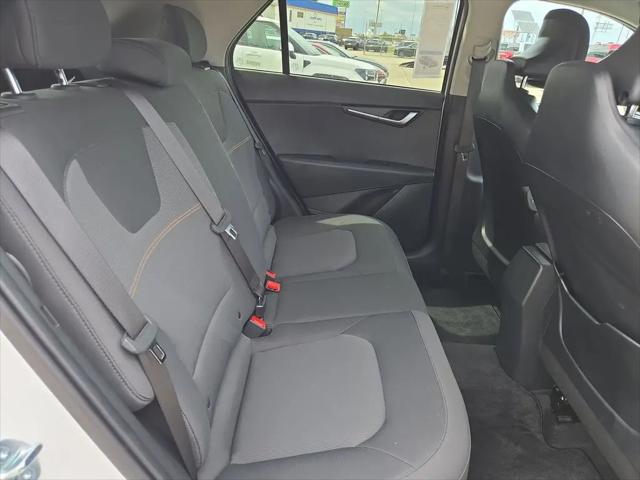 2025 Kia Niro LX