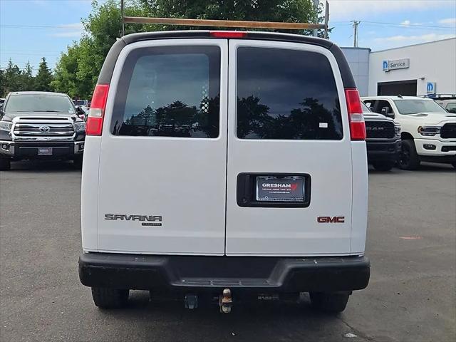 2016 GMC Savana 2500 1WT