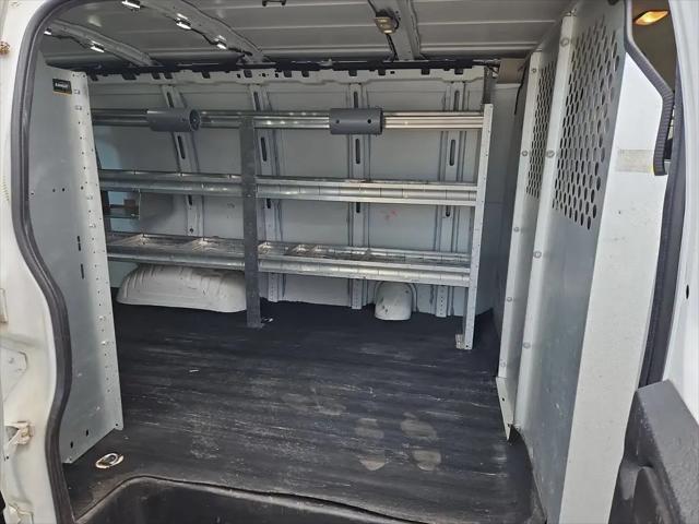 2016 GMC Savana 2500 1WT