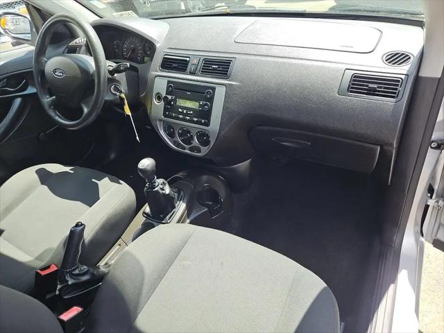 2007 Ford Focus S