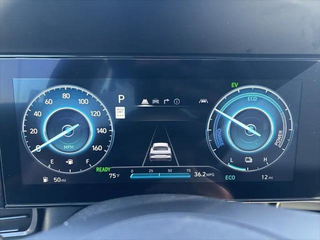 2025 Hyundai Elantra Hybrid Limited