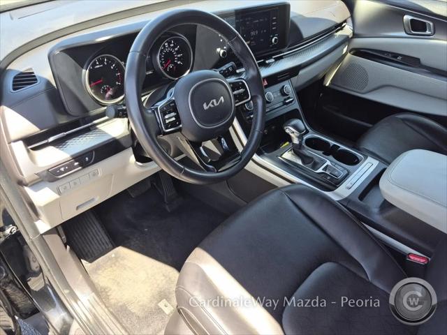2024 Kia Carnival MPV LX Seat Package