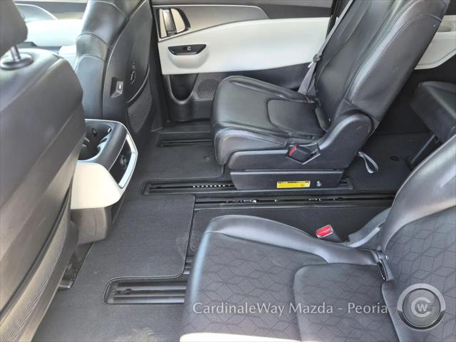 2024 Kia Carnival MPV LX Seat Package