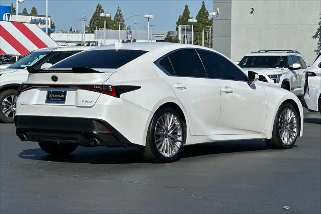 2023 Lexus IS 300 IS 300