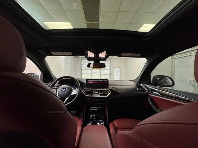 2022 BMW X4 xDrive30i