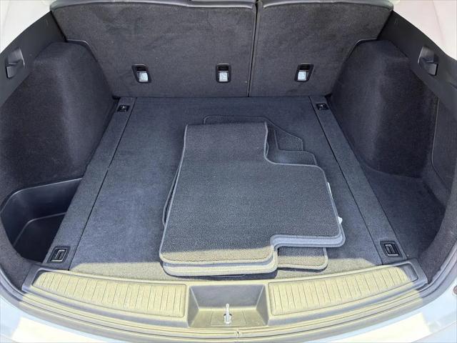 2023 Acura RDX Standard