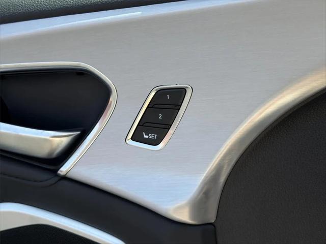 2023 Acura RDX Standard