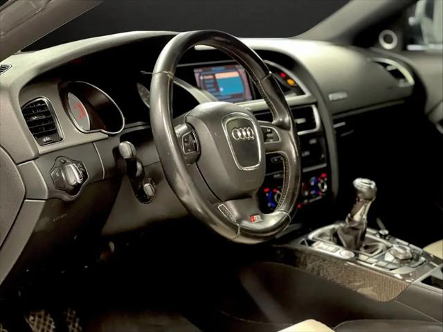 2009 Audi S5 Standard