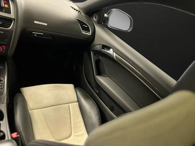 2009 Audi S5 Standard