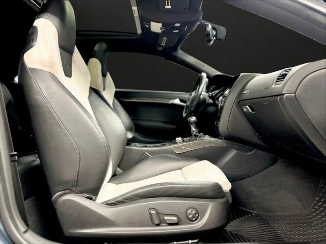 2009 Audi S5 Standard