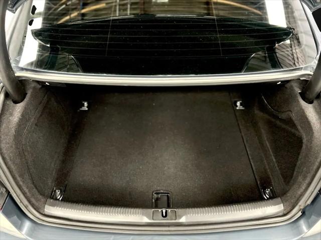 2009 Audi S5 Standard