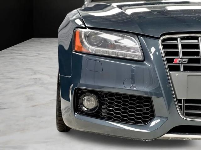 2009 Audi S5 Standard