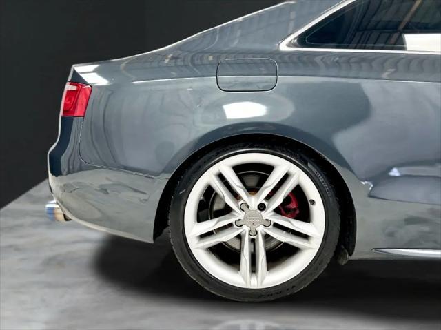2009 Audi S5 Standard