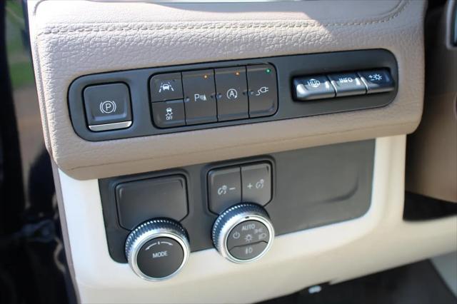2021 GMC Yukon XL 2WD Denali
