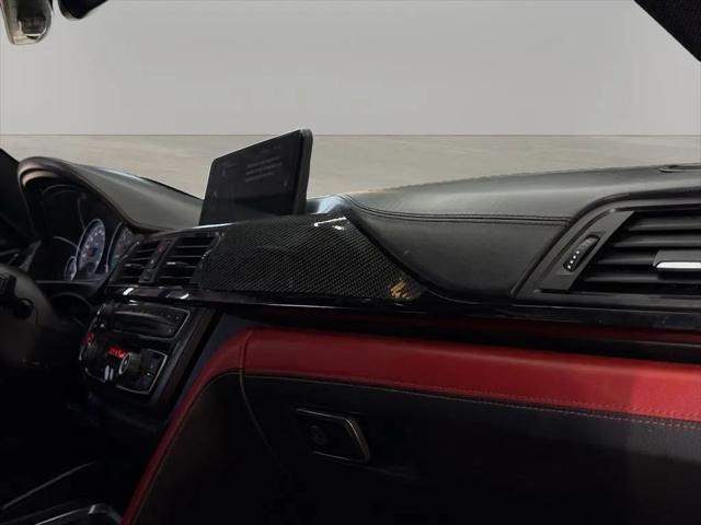2015 BMW M4 Standard