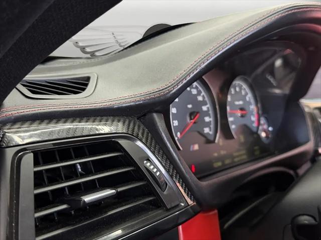 2015 BMW M4 Standard