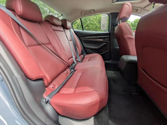 2025 Mazda Mazda3 2.5 S Carbon Edition