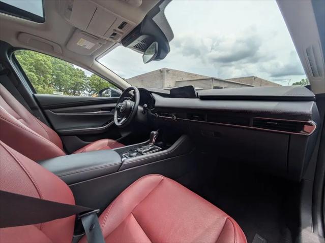 2025 Mazda Mazda3 2.5 S Carbon Edition