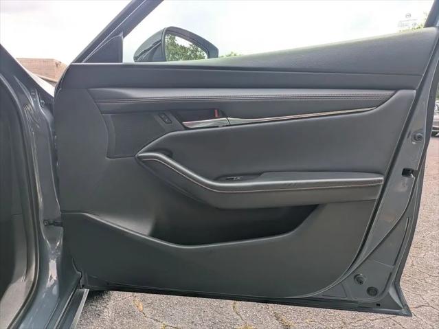2025 Mazda Mazda3 2.5 S Carbon Edition